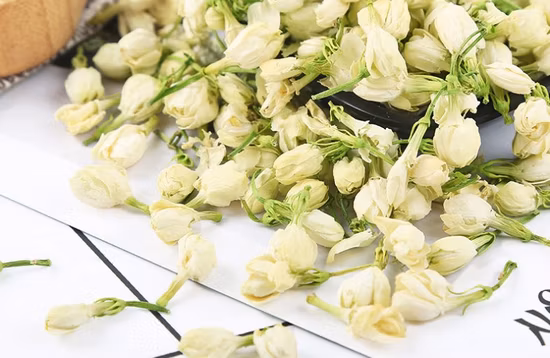 Großhandel mit Tee in großen Mengen, getrockneter gemischter grüner Tee, Blattfabrik, chinesischer aromatisierter Tee, Jasmin-Grüntee